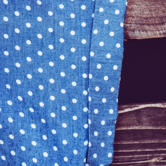 Mo:Vint Denim Button Down Top Size M (C5) - Picture 5 of 5